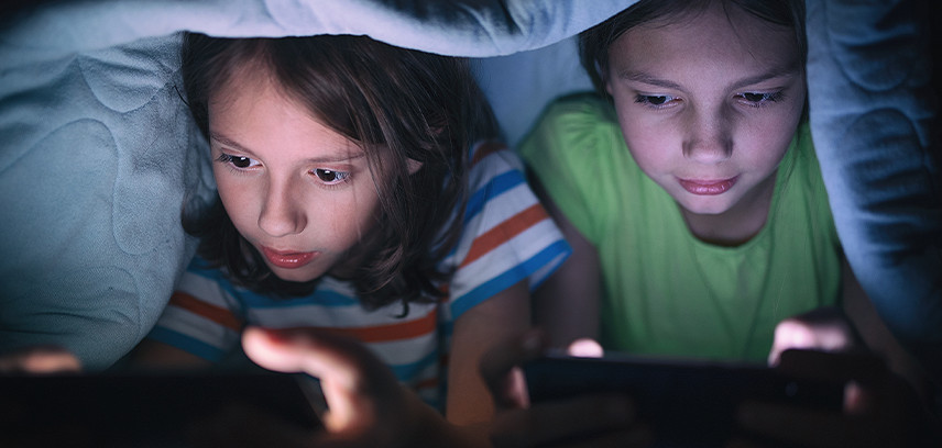 英國兩所大學曆經三年研究:課金抽卡系統對兒童有害 英國兩所大學曆經三年研究:課金抽卡系統對兒童有害