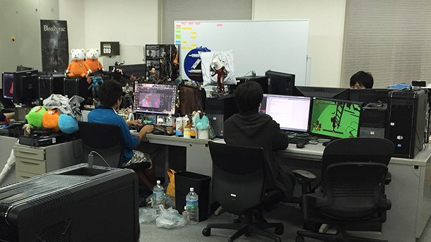 FS社工資低還加班 但員工稱工作像打黑魂很有成就感 FS社工資低還加班 但員工稱工作像打黑魂很有成就感
