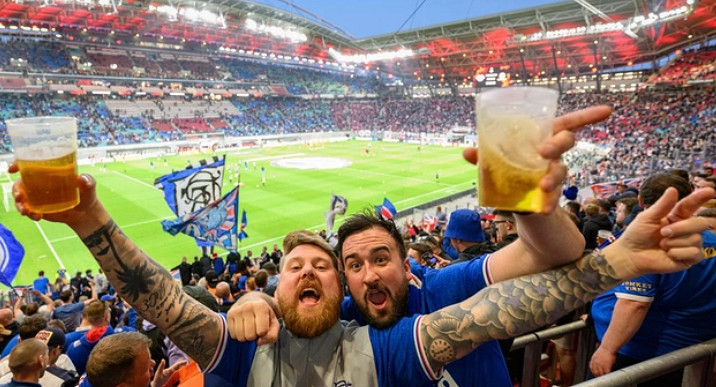 這次世界杯不讓喝酒？那就別怪我化身老八了