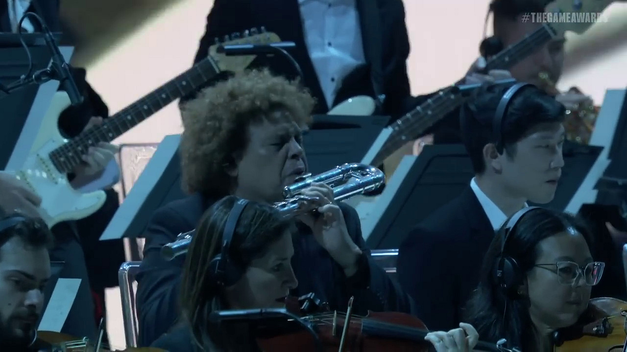 “長笛男”一戰成名引熱議！TGA激情演奏秀精湛技藝！