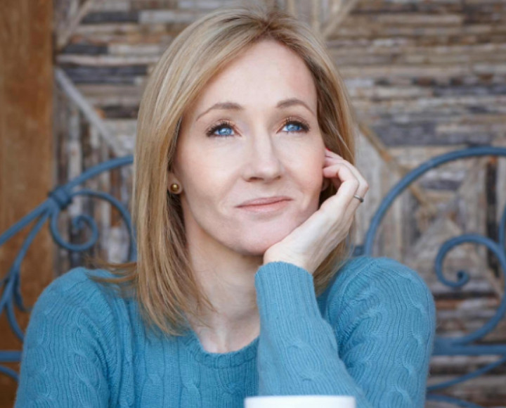 《霍格華茲之遺》遭抵制！羅琳：把書和電影也燒了吧