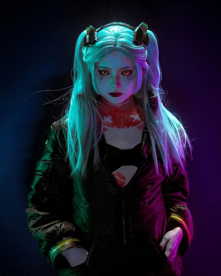 網友瘋傳《惡靈古堡8》蘿絲高仿cos圖：這也太像了！