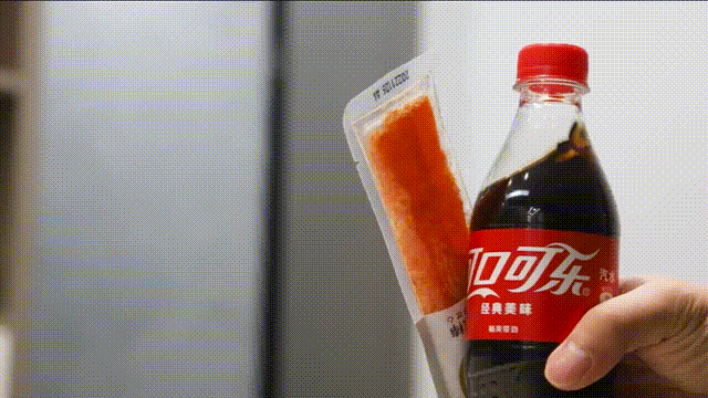 犯了4年大病的鬼泣玩家,掀起了古典宅味的二創風暴