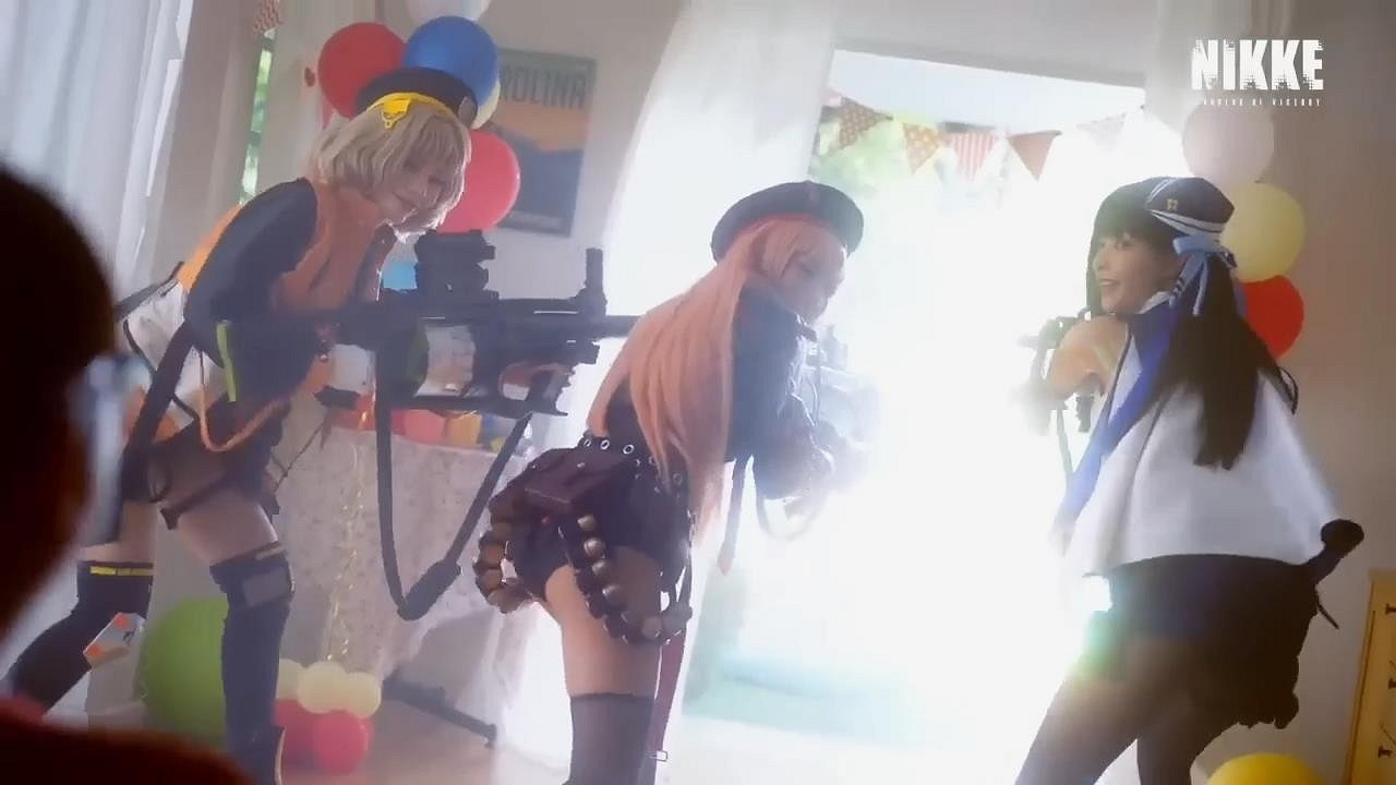 《妮姬:勝利女神》泰國奇葩廣告 玩家成猥瑣癡漢! 《妮姬:勝利女神》泰國奇葩廣告 玩家成猥瑣癡漢!