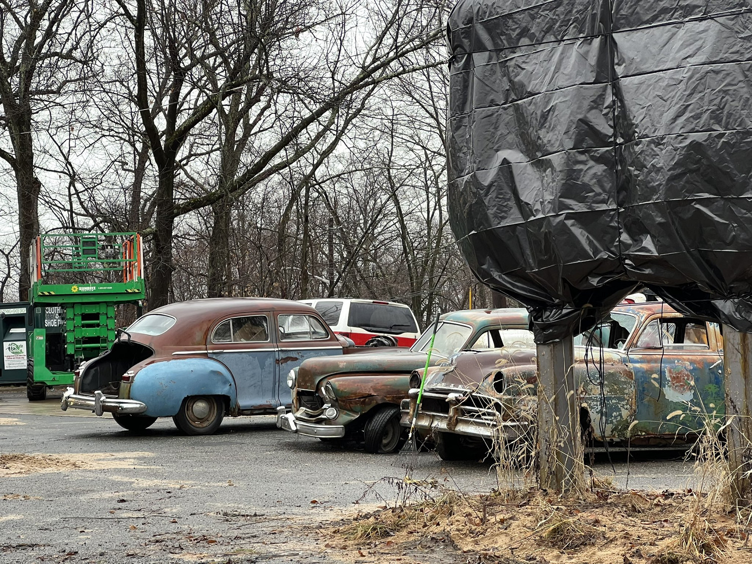 完美還原遊戲場景！《輻射》真人劇加油站布景新圖透