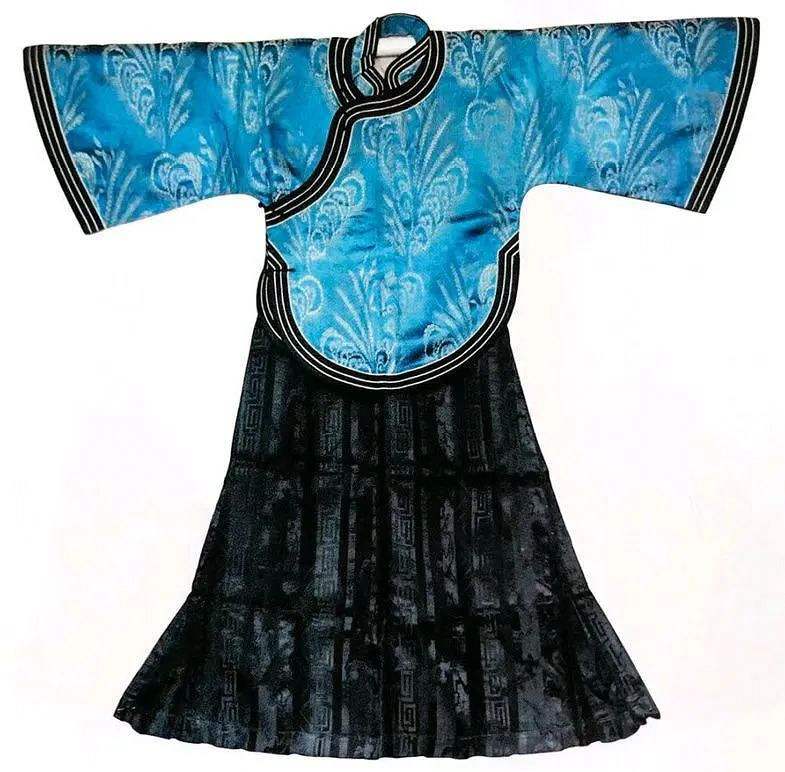 為什麽澀澀旗袍成為了二次元手遊的標配? 為什麽澀澀旗袍成為了二次元手遊的標配?