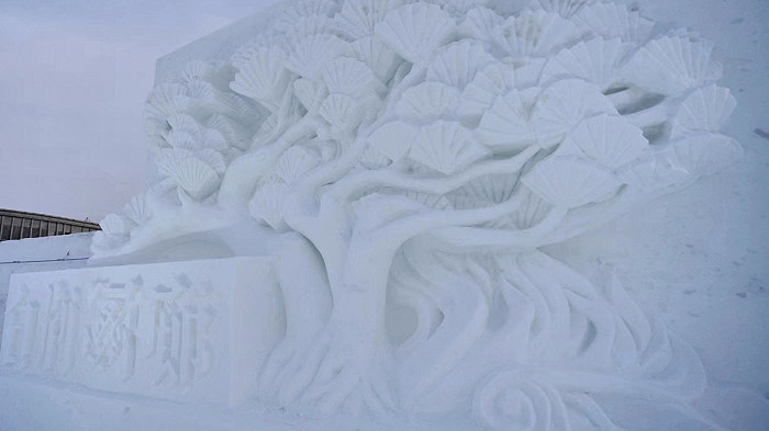 《白荊回廊》亮相第二十四屆哈爾濱冰雪大世界