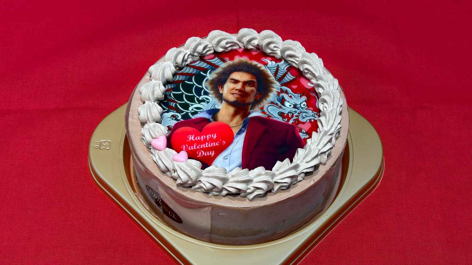 《人中之龍》官方分享情人節蛋糕：甜美可愛小姐姐送祝福