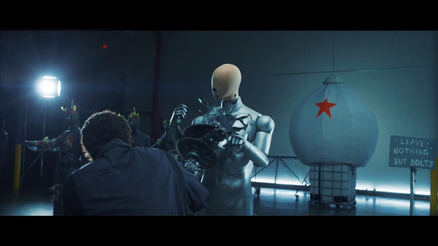 《原子之心》新預告調侃《霍格華茲之遺》魔杖不好使 《原子之心》新預告調侃《霍格華茲之遺》魔杖不好使