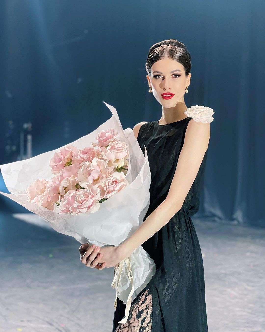 《原子之心》性感雙子機械姐妹花扮演者 美照欣賞！