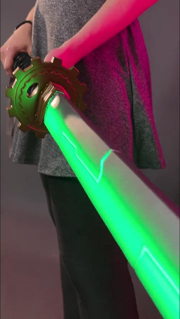 COSER製作《狂野之心》機巧刀:自帶酷炫聲光特效! COSER製作《狂野之心》機巧刀:自帶酷炫聲光特效!