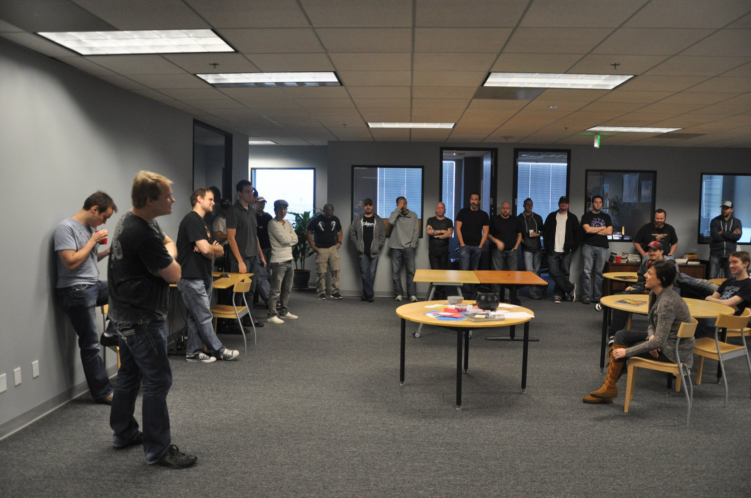 重生娛樂創意總監離職 曾設計《Apex英雄》經典武器! 重生娛樂創意總監離職 曾設計《Apex英雄》經典武器!