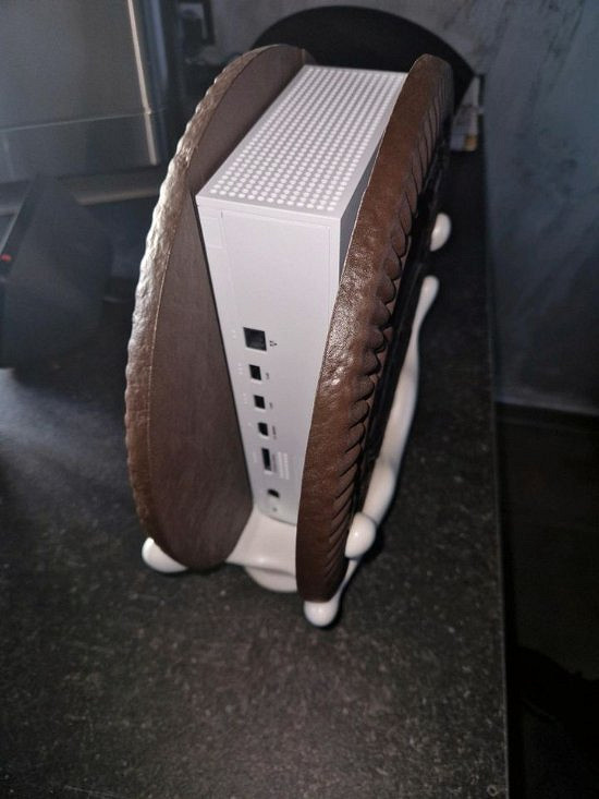 晚報:大俠立誌傳EA發售 沉默之丘2RE新護士形象! 晚報:大俠立誌傳EA發售 沉默之丘2RE新護士形象!