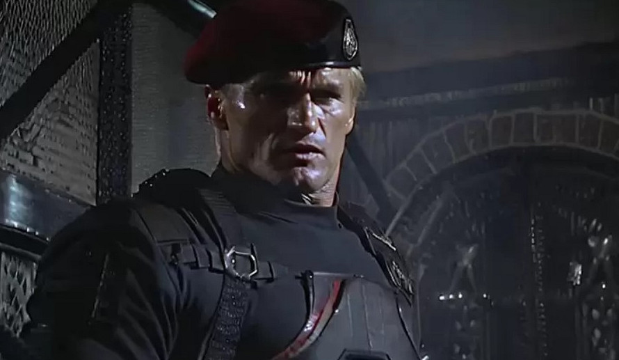 AI繪製90年代電影風《惡靈古堡4》主角:頗有韻味! AI繪製90年代電影風《惡靈古堡4》主角:頗有韻味!