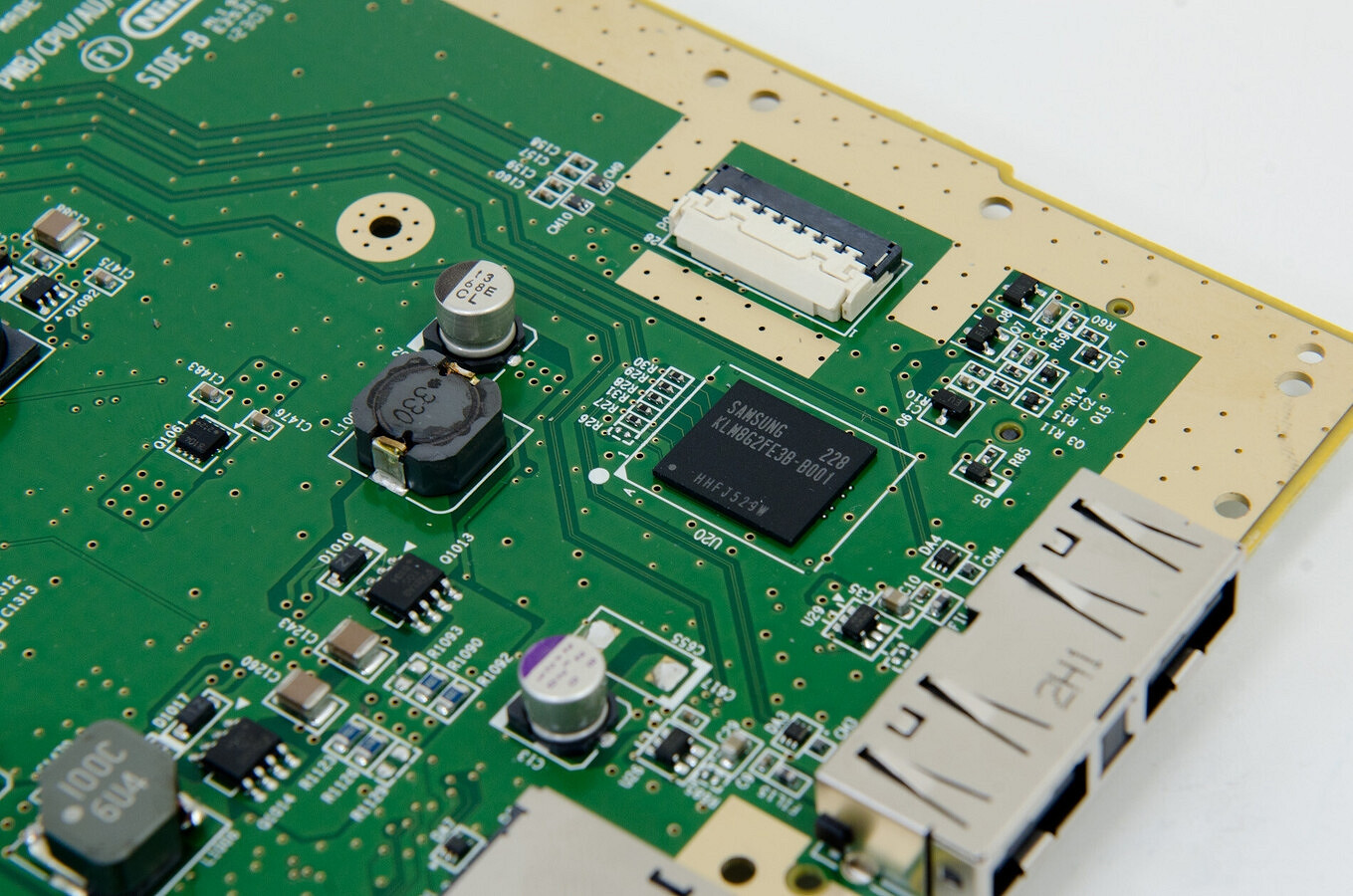 任天堂Wii U突然大量變磚!原因或為閃存晶片壽命已盡 任天堂Wii U突然大量變磚!原因或為閃存晶片壽命已盡