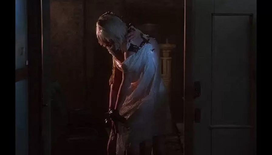 AI繪製80年代電影風《惡靈古堡1》主角!古早風味! AI繪製80年代電影風《惡靈古堡1》主角!古早風味!