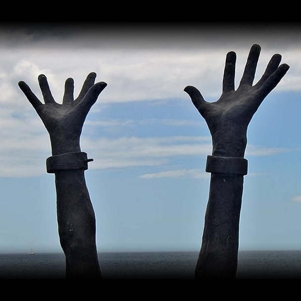 20年後重讀《最後一戰》歷史的底色是黑暗 殘忍和浪漫 20年後重讀《最後一戰》歷史的底色是黑暗 殘忍和浪漫