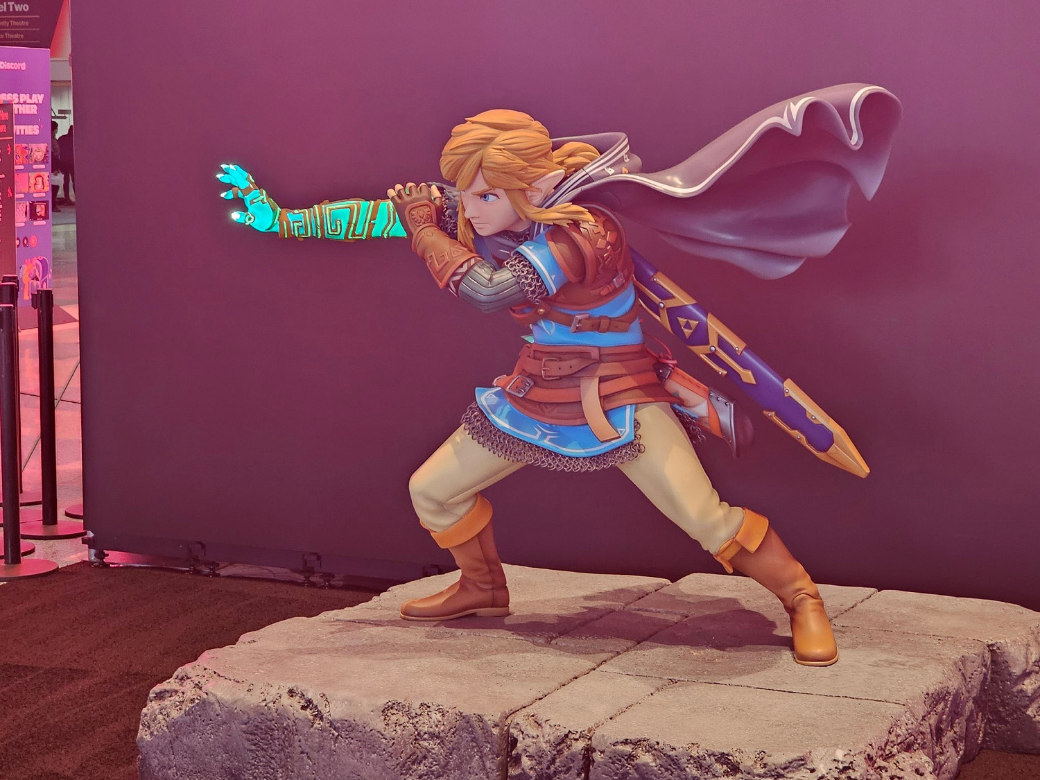 《塞爾達傳說：王國之淚》展會新情報：鬼手林克雕像！