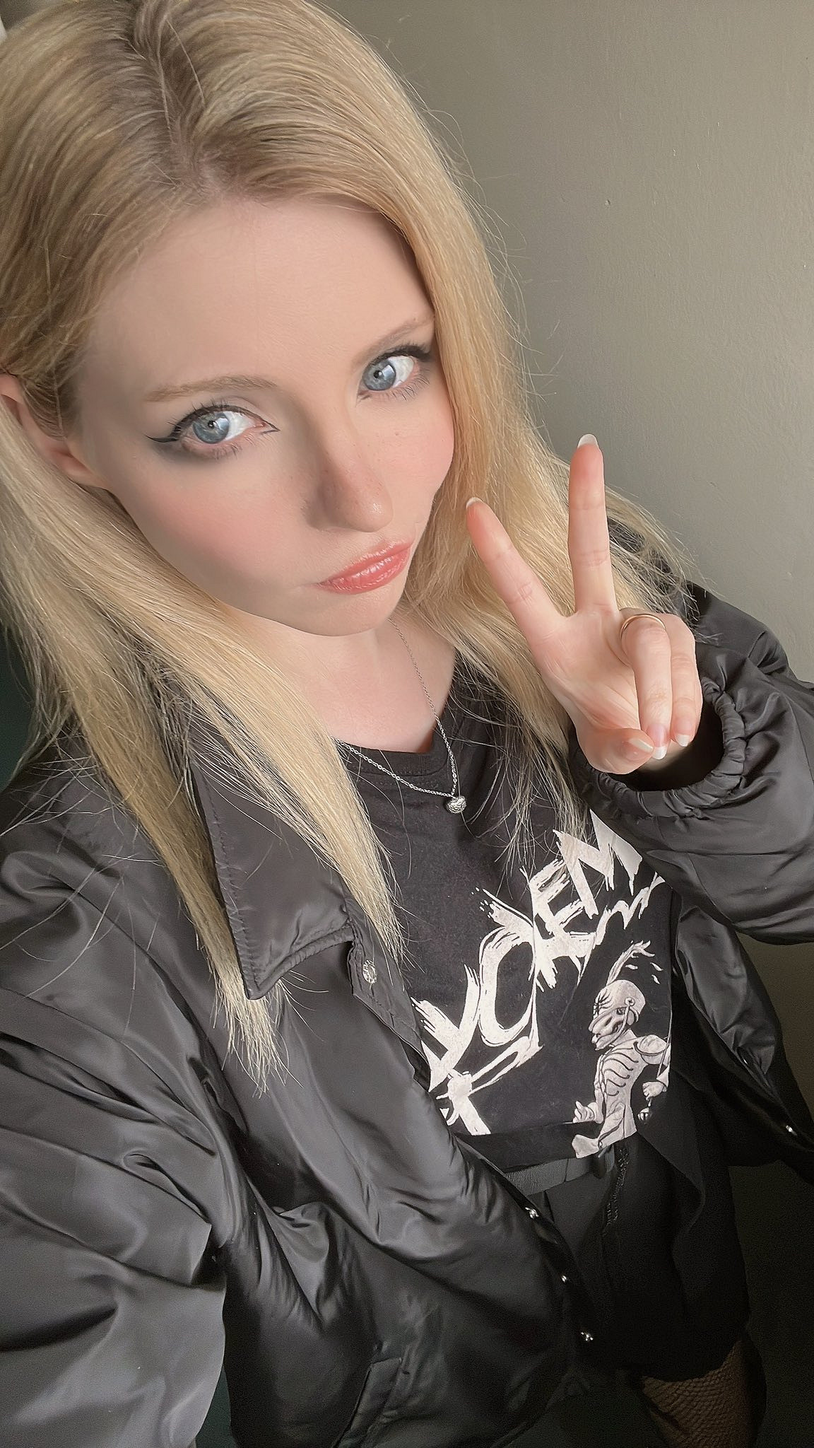 身穿黑絲超吸睛!《生化4》阿什莉動捕演員一波美圖 身穿黑絲超吸睛!《生化4》阿什莉動捕演員一波美圖