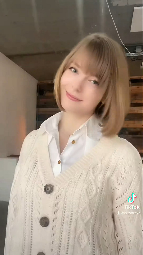 還原我自己！《生化4重製版》阿什莉臉模剪短髮