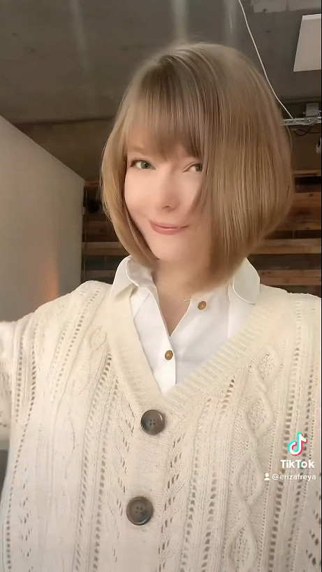 還原我自己！《生化4重製版》阿什莉臉模剪短髮