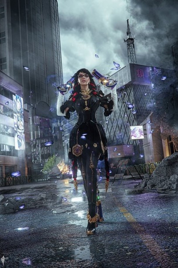 俄羅斯小姐姐COS《魔兵驚天錄》：緊身膠衣貝優妮塔！