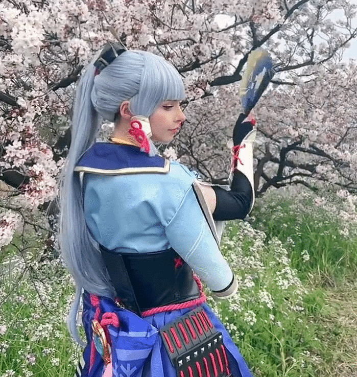 《生化4》阿什莉動捕演員COS原神神裡綾華:盡顯美豔 《生化4》阿什莉動捕演員COS原神神裡綾華:盡顯美豔