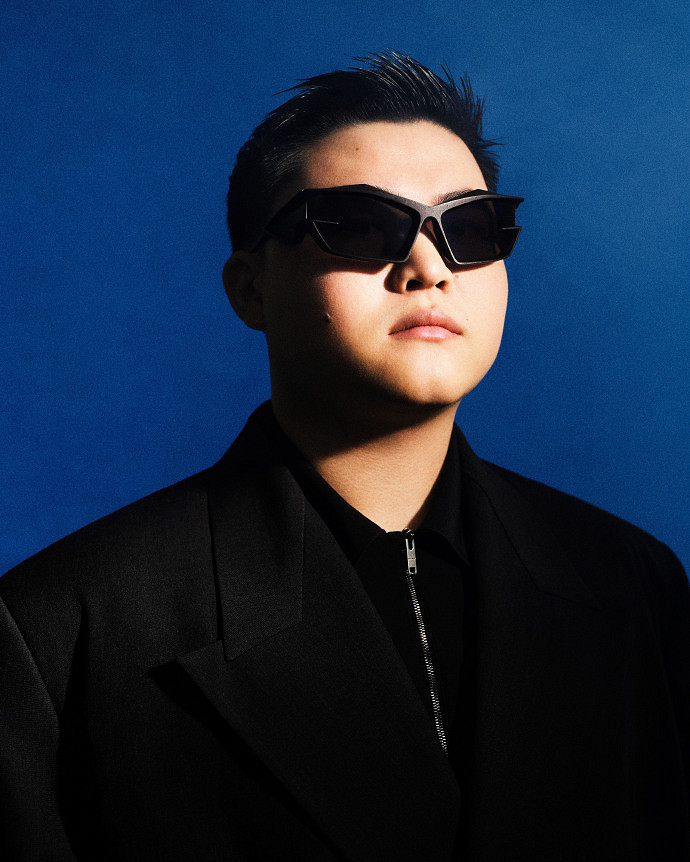 你最喜歡誰《英雄聯盟》LPL十周年十大選手定妝照公開