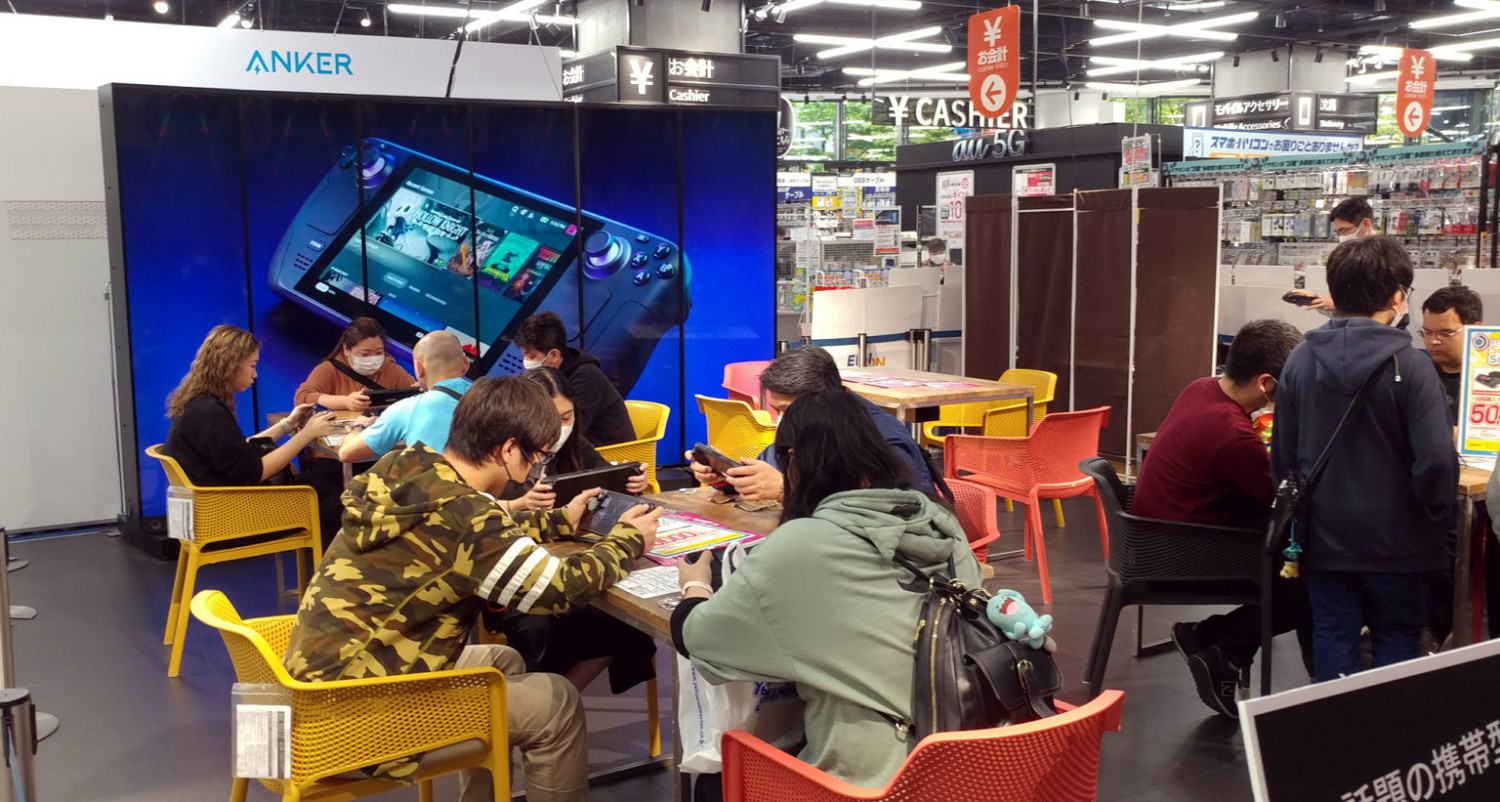 日本首家Steam Deck掌機實體店開業!外媒分享現場照 日本首家Steam Deck掌機實體店開業!外媒分享現場照