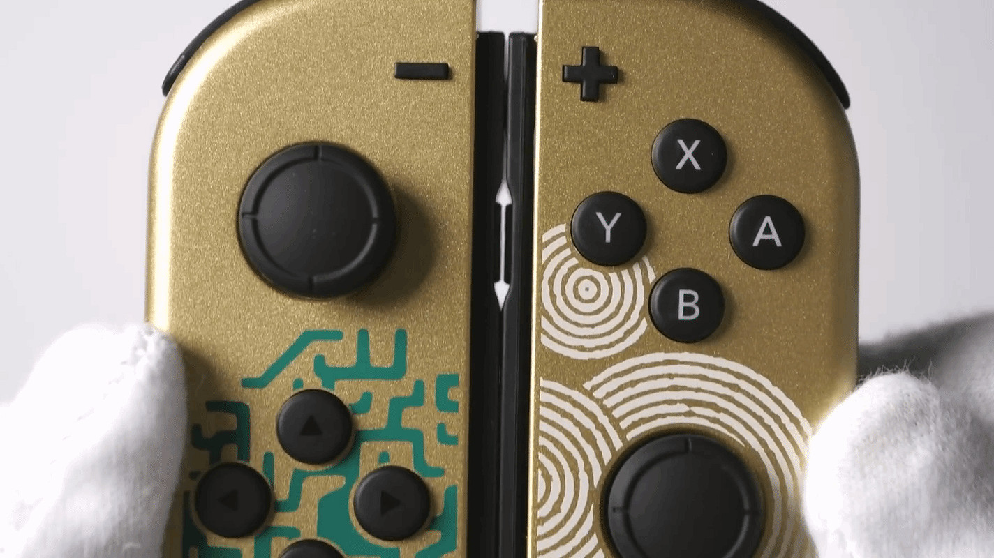 《王國之淚》限定NS和馬裡奧同捆開箱 細節超精致! 《王國之淚》限定NS和馬裡奧同捆開箱 細節超精致!