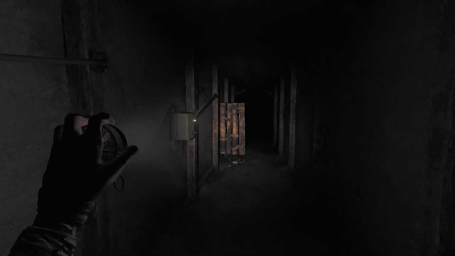 開場驚現“追蹤者”!《失憶症:地堡》10分鐘驚悚試玩 開場驚現“追蹤者”!《失憶症:地堡》10分鐘驚悚試玩