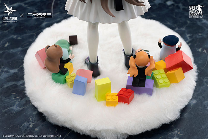 手辦鑒賞室：老婆穿藍色花嫁絕美！可愛小惡魔風偶像