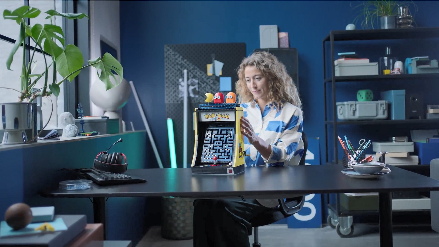 樂高連動《小精靈》推出全新積木 61兒童節正式發售