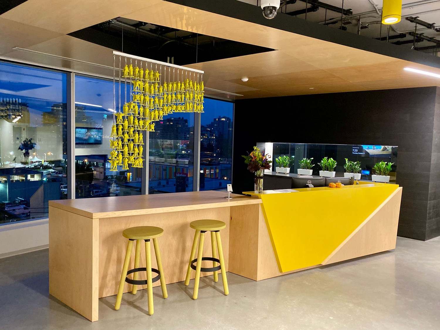 《英雄連》開發工作室Relic裁員百餘人 將更專注核心IP