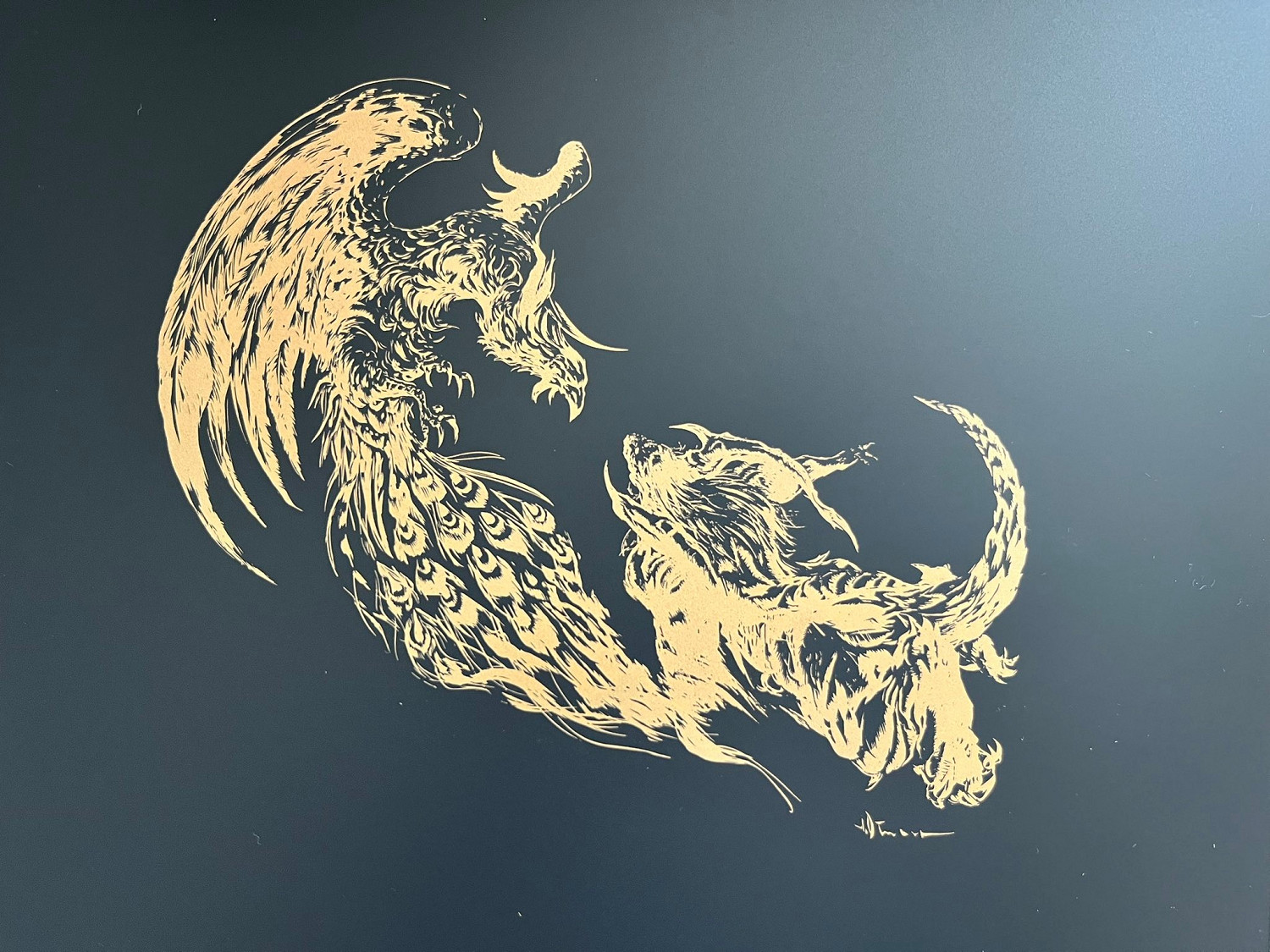 玩家曬《FF16》PS5限定套裝 燙金外殼帥氣遠超官圖! 玩家曬《FF16》PS5限定套裝 燙金外殼帥氣遠超官圖!