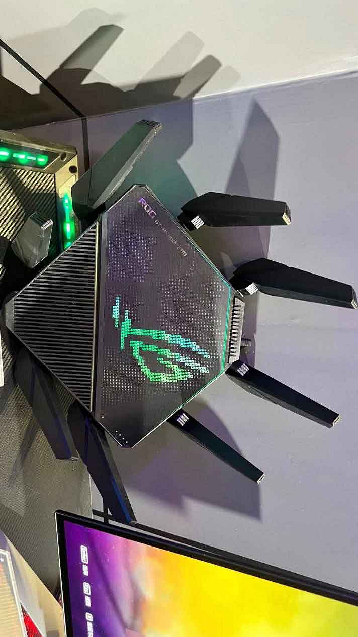 ROG x EVA聯名新品亮相BW 2023 神裝降臨,競化紀元 ROG x EVA聯名新品亮相BW 2023 神裝降臨,競化紀元