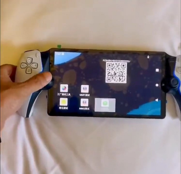 索尼掌機Project Q運行影片洩露 基於安卓系統 索尼掌機Project Q運行影片洩露 基於安卓系統