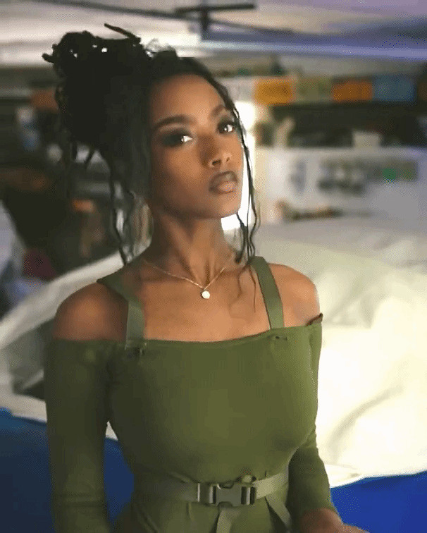 黑人小姐姐COS《賽博2077》帕南 身材長相都超還原! 黑人小姐姐COS《賽博2077》帕南 身材長相都超還原!