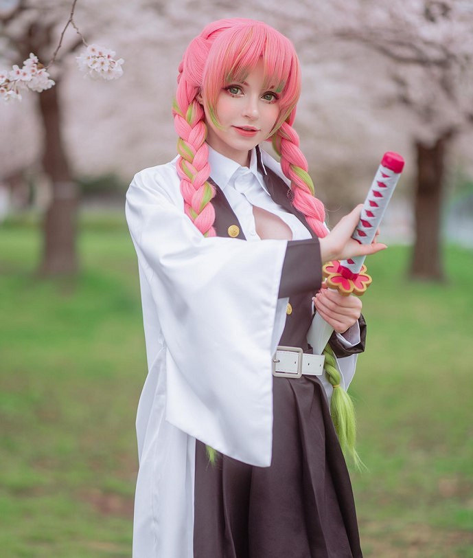 國外美女COS《尼爾》2B小姐姐 性感身材一覽無餘! 國外美女COS《尼爾》2B小姐姐 性感身材一覽無餘!