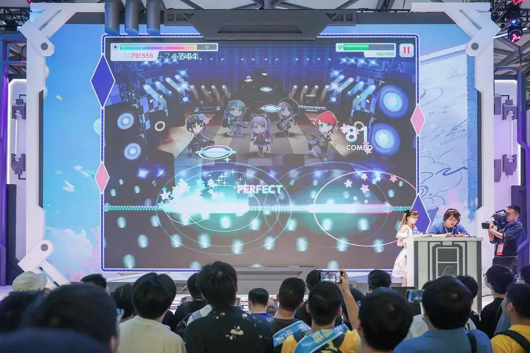 漫展的快樂又回來了！2023ChinaJoy嗶哩嗶哩遊戲帶你玩票大的！