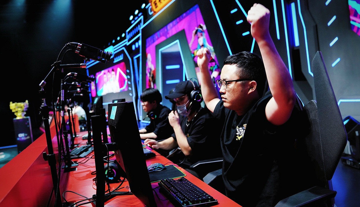 董師傅成就六冠王 《街頭籃球》SFSA總決賽圓滿落幕 董師傅成就六冠王 《街頭籃球》SFSA總決賽圓滿落幕