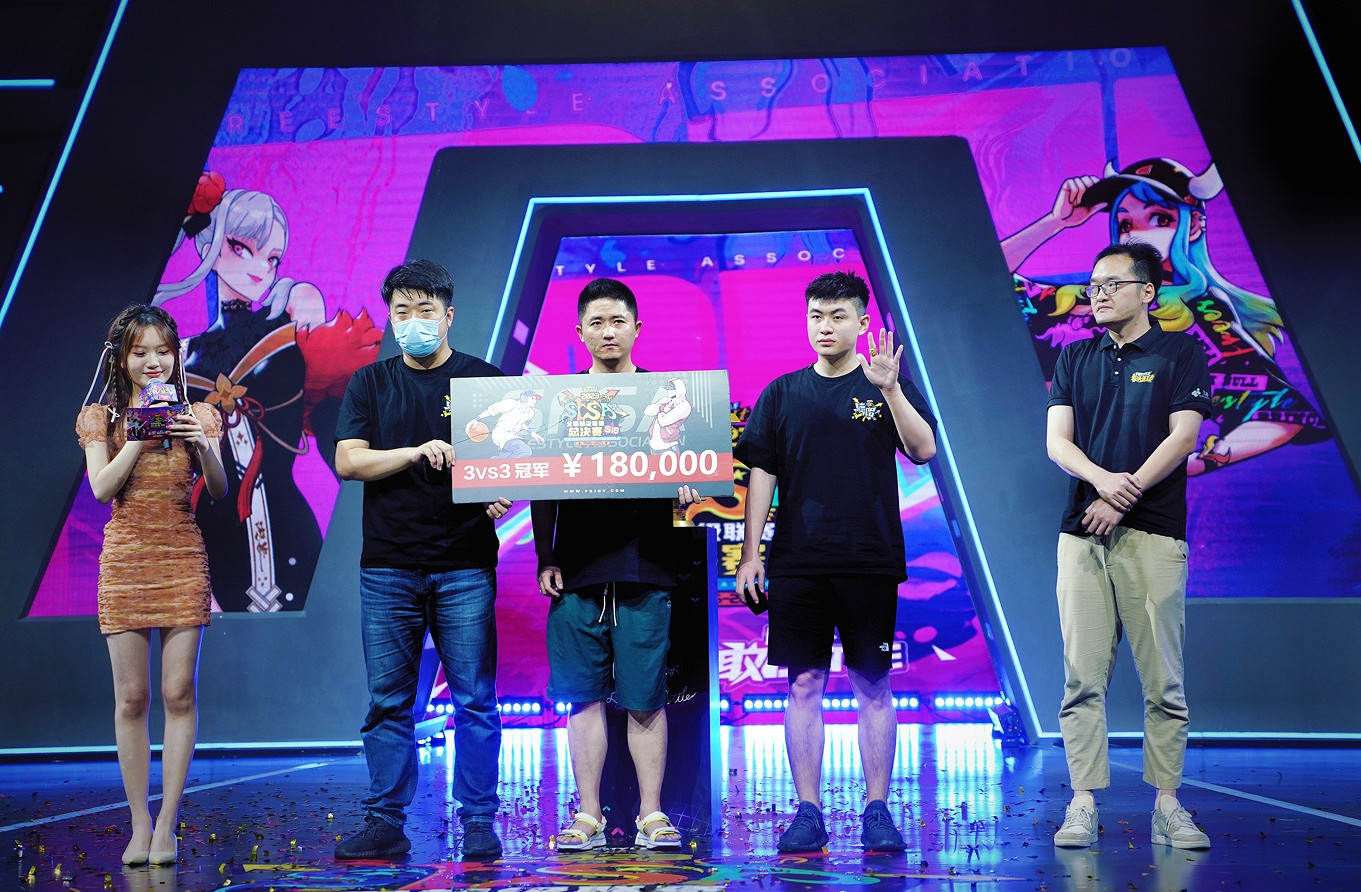 董師傅成就六冠王 《街頭籃球》SFSA總決賽圓滿落幕 董師傅成就六冠王 《街頭籃球》SFSA總決賽圓滿落幕