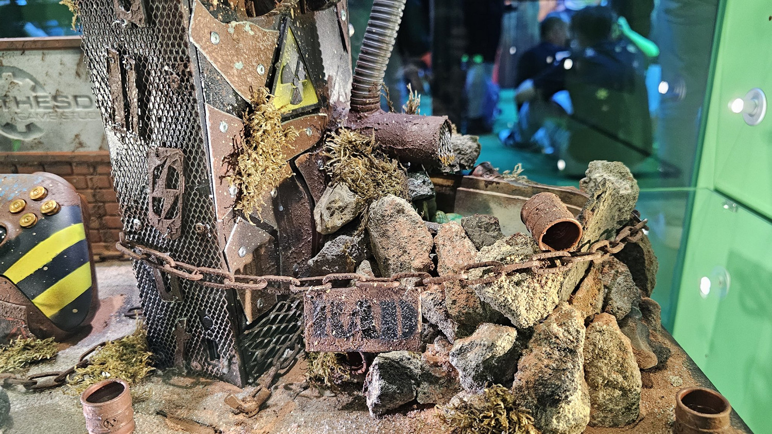 帥炸了！《輻射》主題Xbox手把和主機亮相2023科隆展