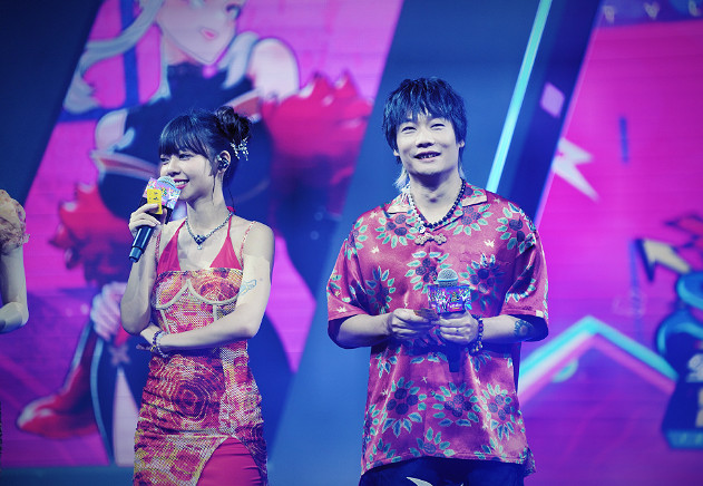 薛黛霏搭檔王朝1982跨界首秀《街頭籃球》SFSA總決賽 薛黛霏搭檔王朝1982跨界首秀《街頭籃球》SFSA總決賽