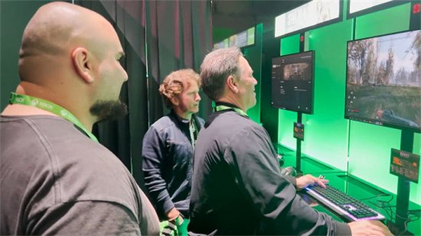 太尷尬！陶德圍觀上司斯賓塞玩《潛行者2》卻見他秒掛