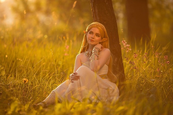 俄國小姐姐COS《塞爾達》公主 妝容精致、身材誘人！