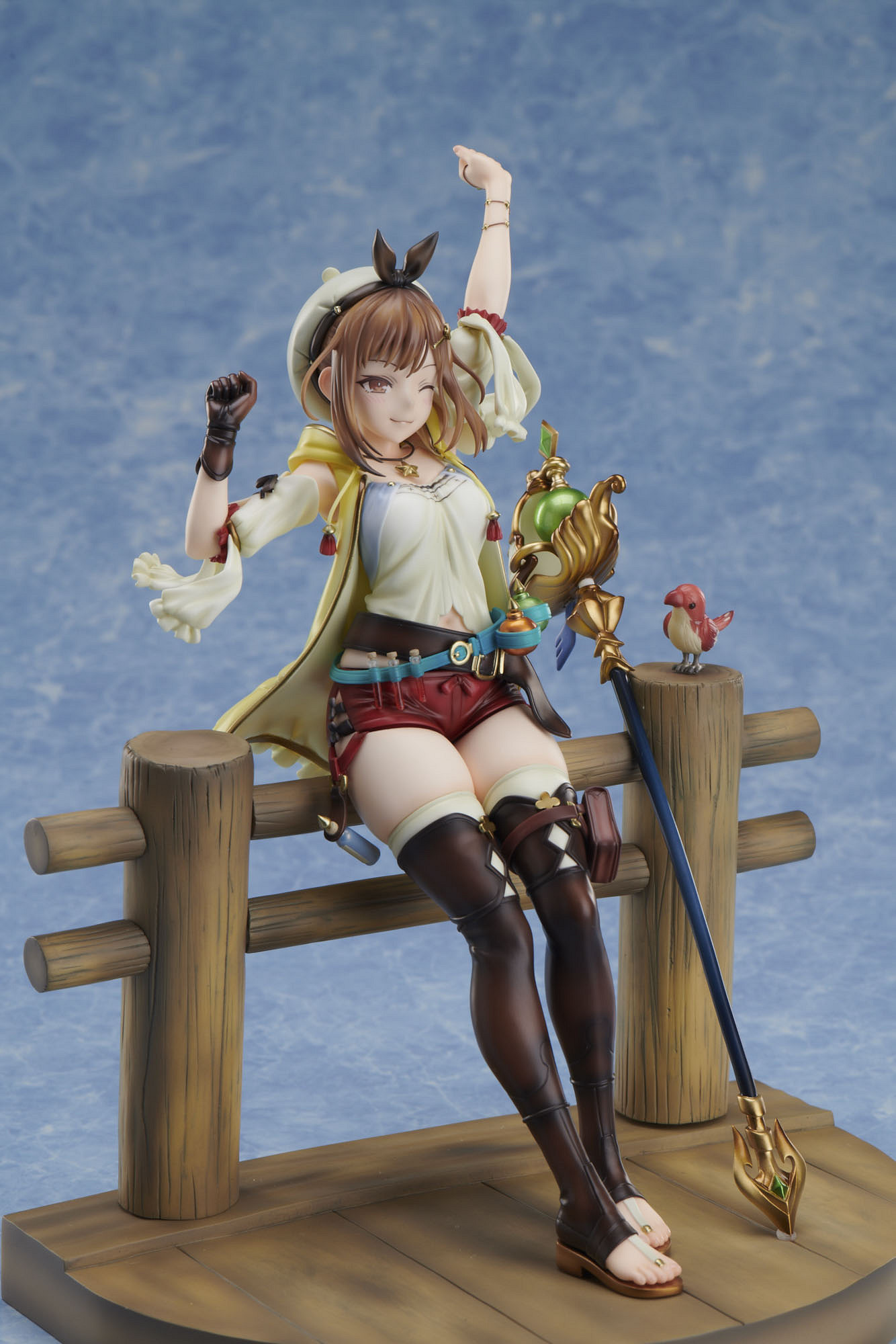 《萊莎的鍊金工坊》萊莎1/7比例手辦 新泳裝手辦公開