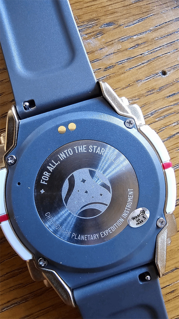 玩家曬《星空》限定手表實圖 網友:滿滿塑料感! 玩家曬《星空》限定手表實圖 網友:滿滿塑料感!