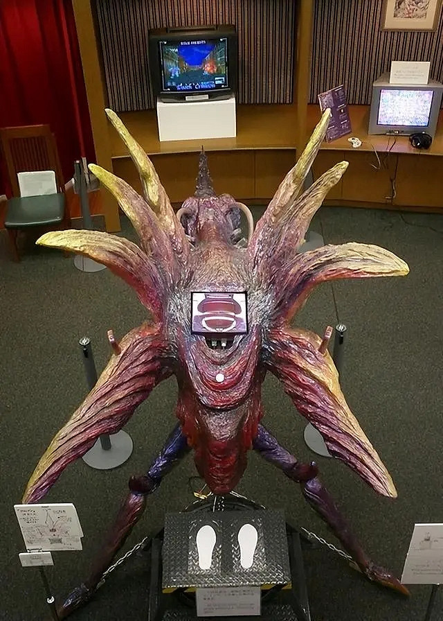 這也太奇葩了！盤點遊戲史上十大離譜外設產品