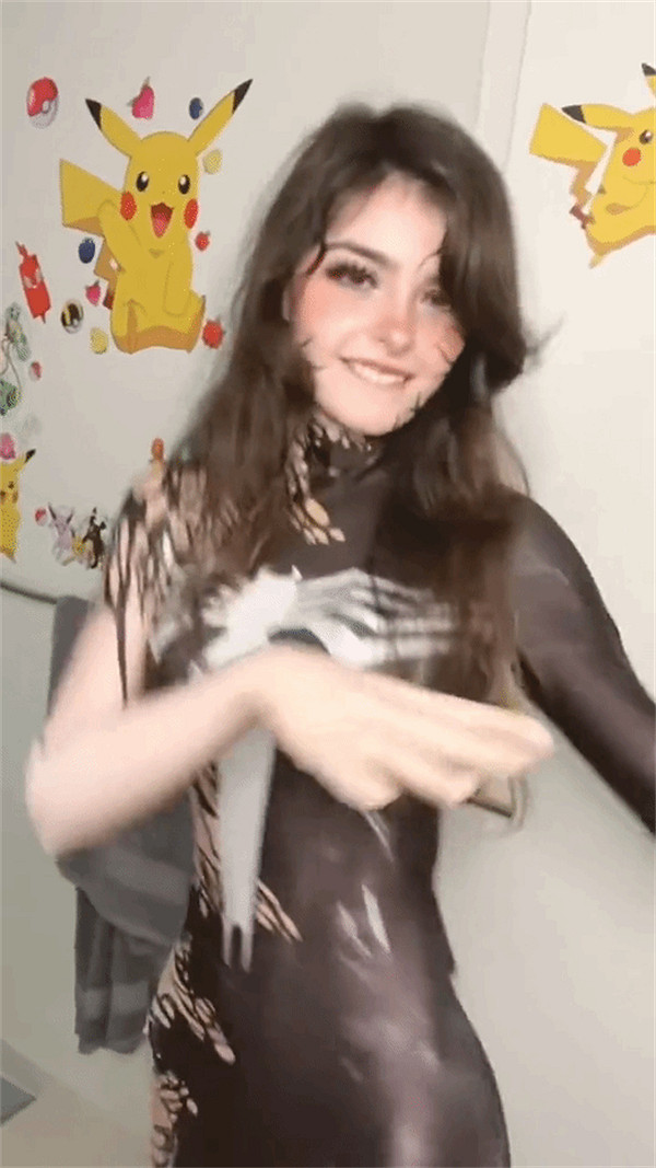 國外妹子cos《蜘蛛人2》毒液:性感撩人的半透明製服 國外妹子cos《蜘蛛人2》毒液:性感撩人的半透明製服